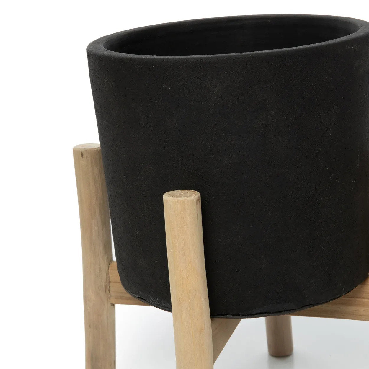 the-charcoal-low-black-natural-s