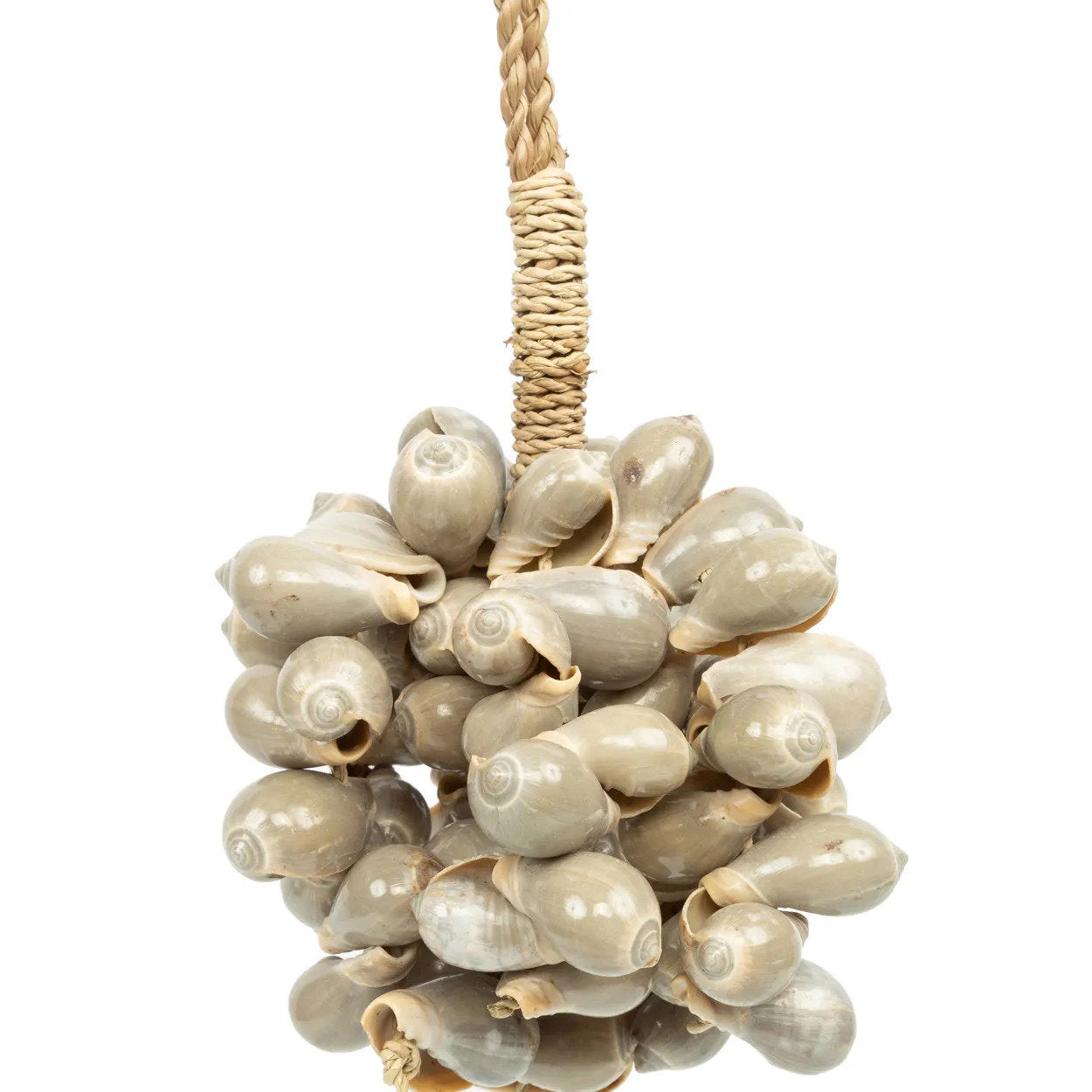 the-grey-shell-tassel