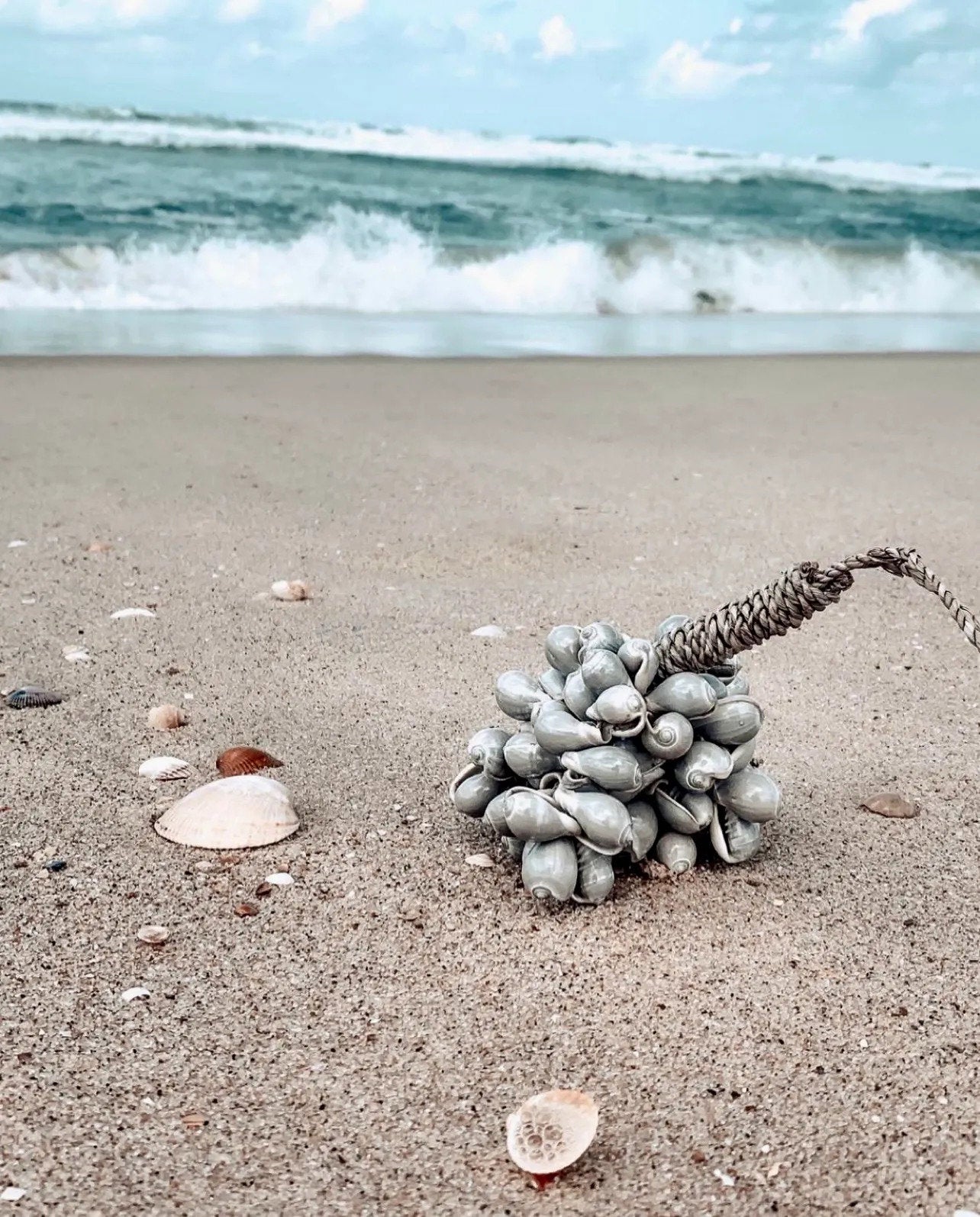 the-grey-shell-tassel