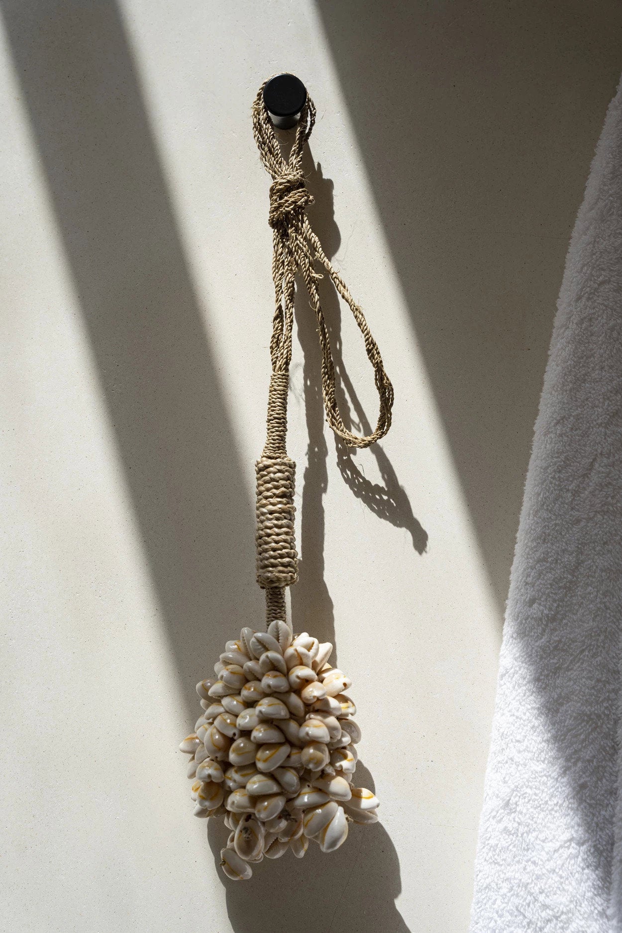 the-pink-shell-tassel