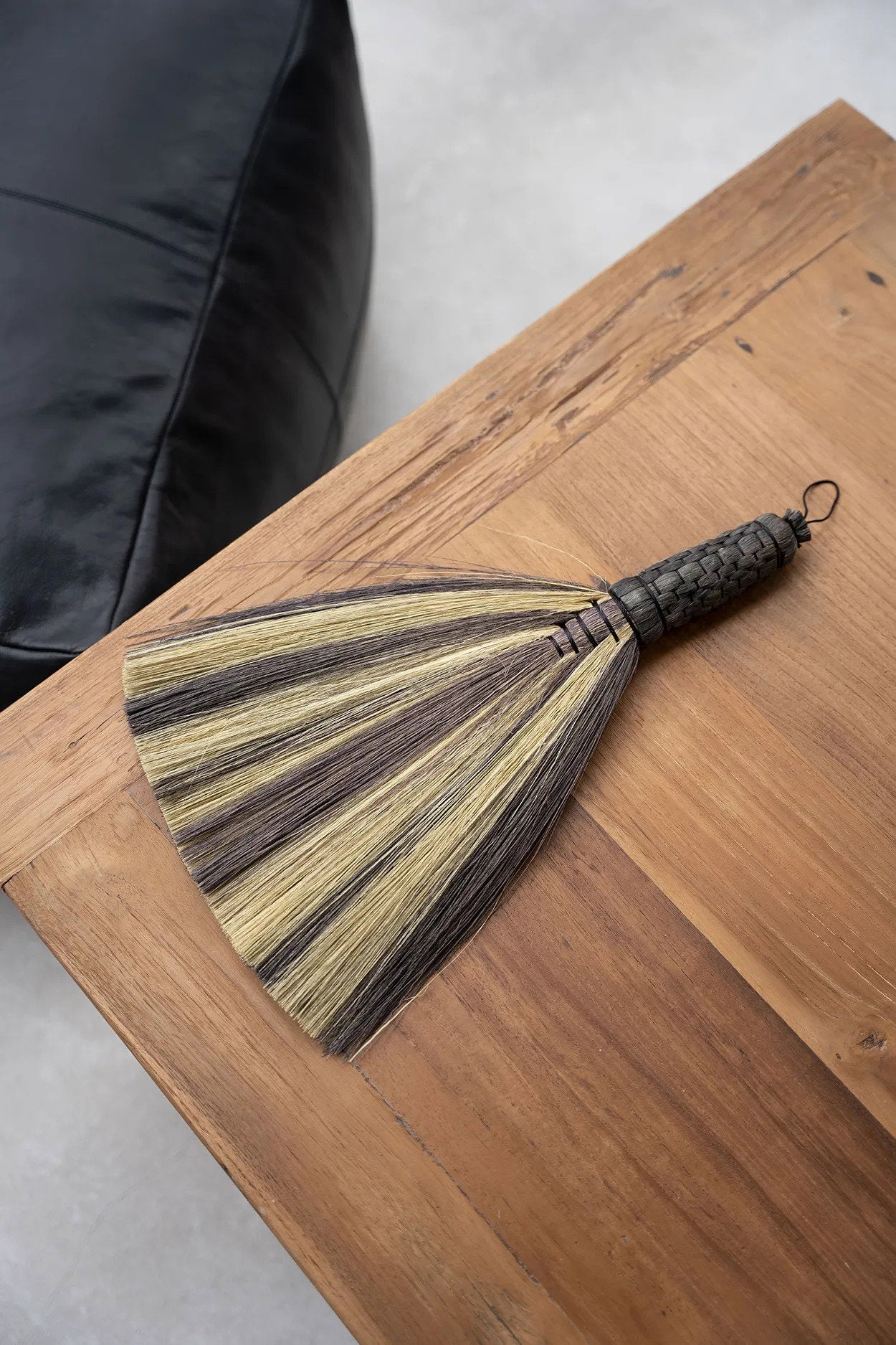 the-sweeping-brush-black-natural