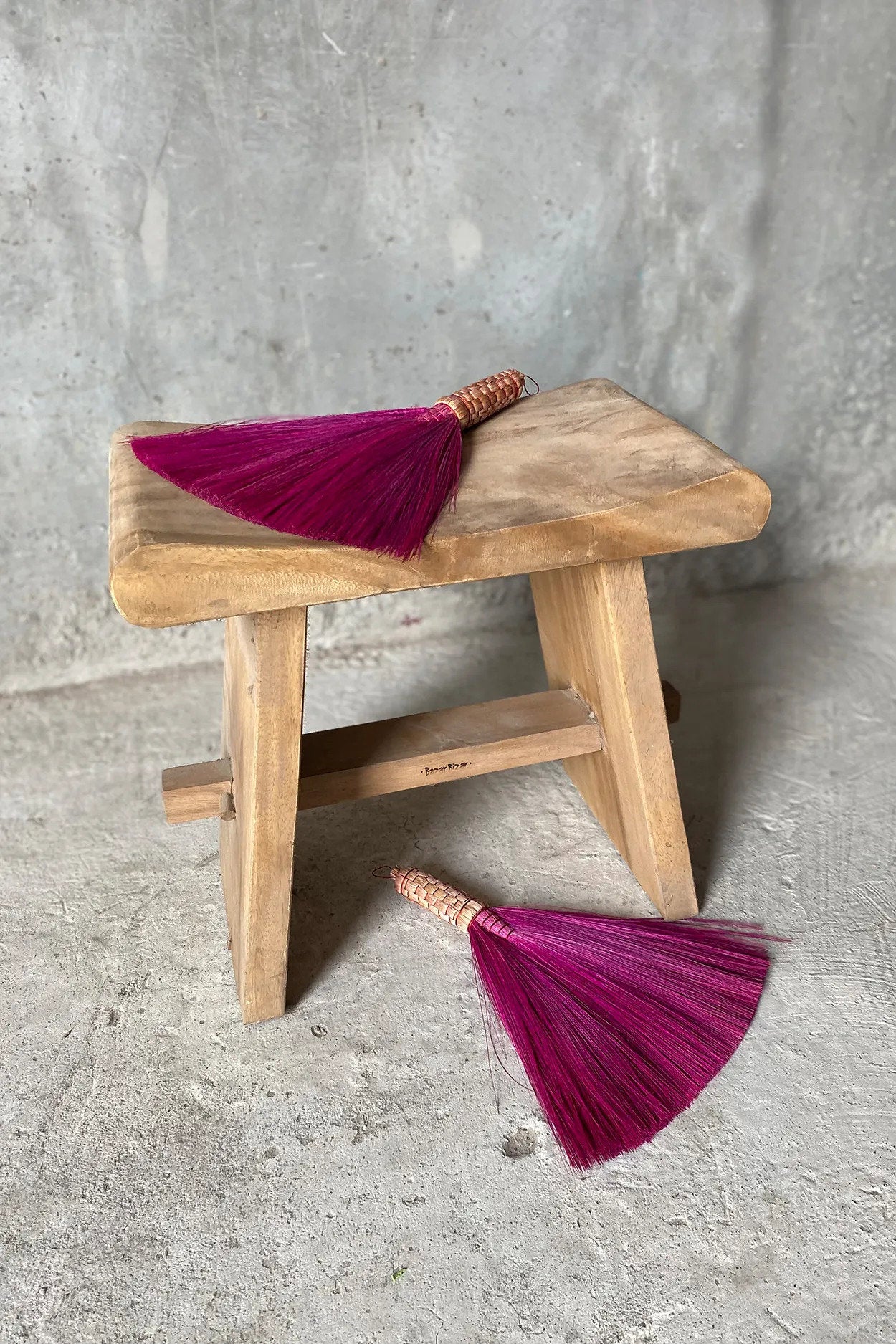 the-sweeping-brush-pink