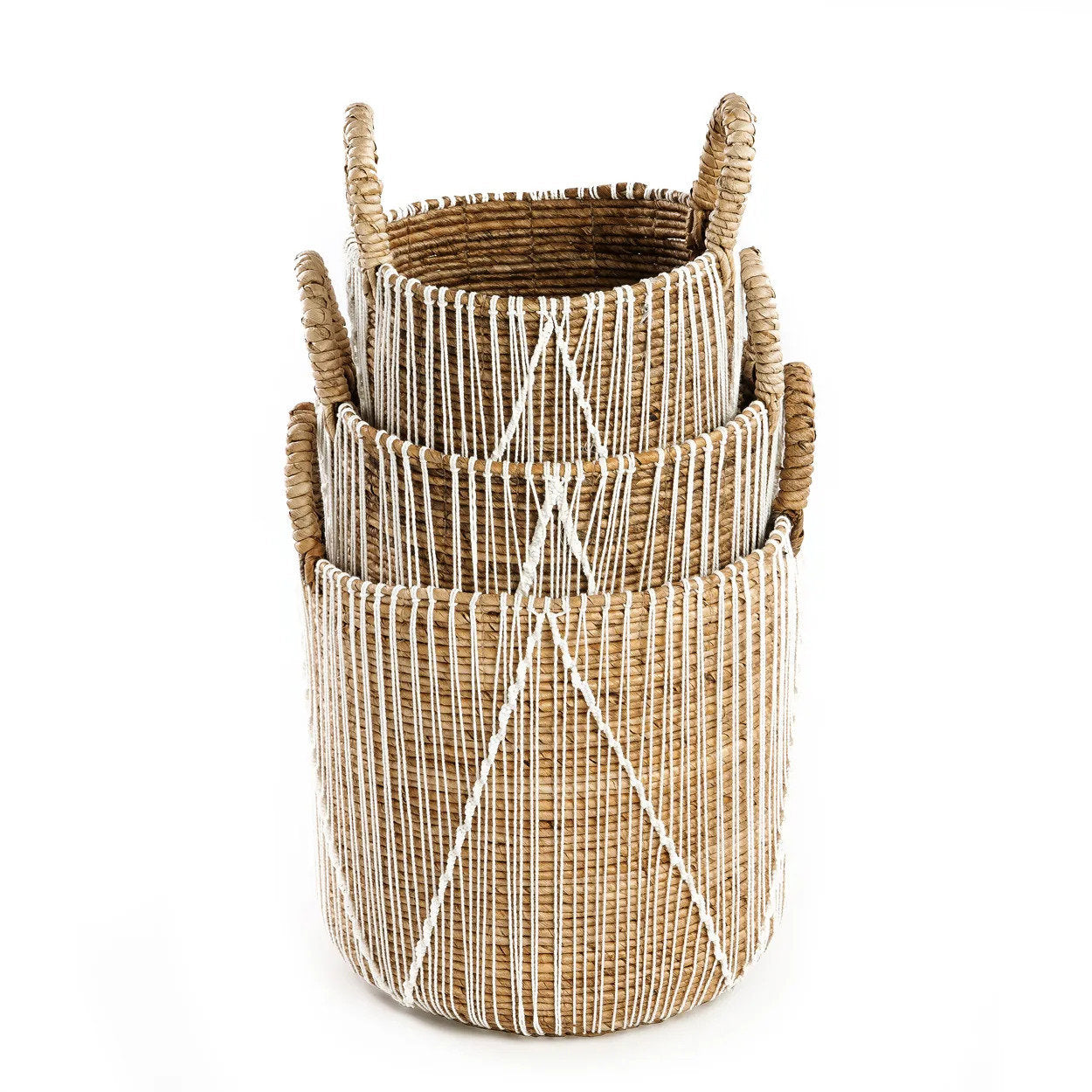 the-straight-stitched-macrame-basket-s