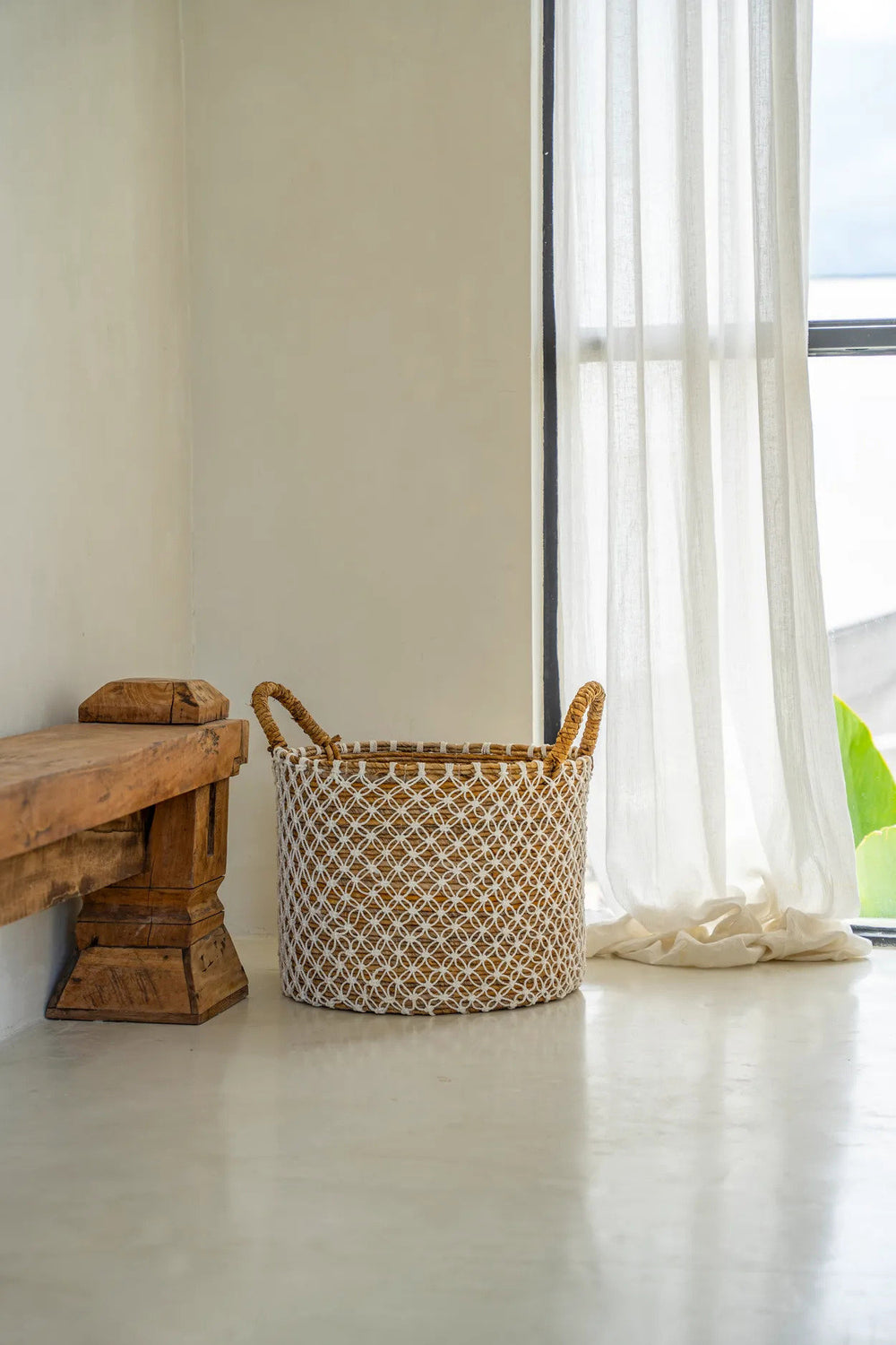 the-crossed-stitched-macrame-basket-s