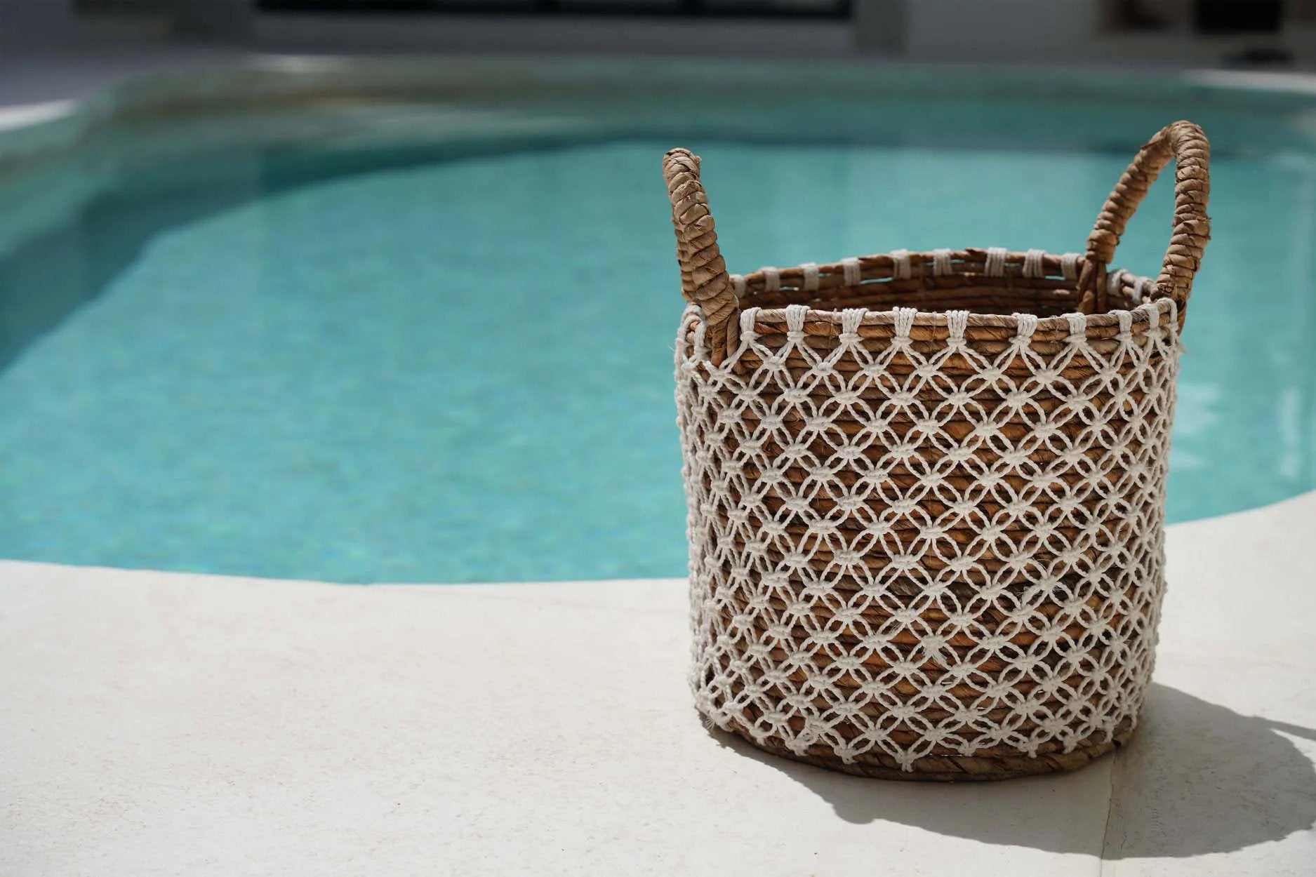 the-crossed-stitched-macrame-basket-s