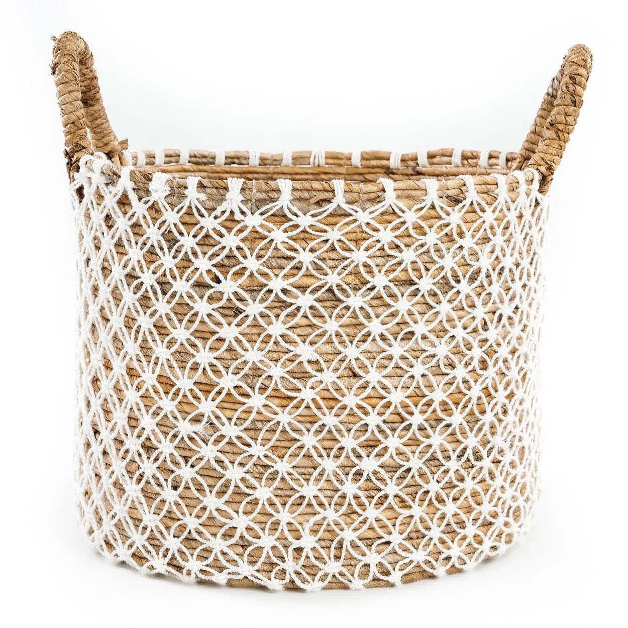the-crossed-stitched-macrame-basket-l