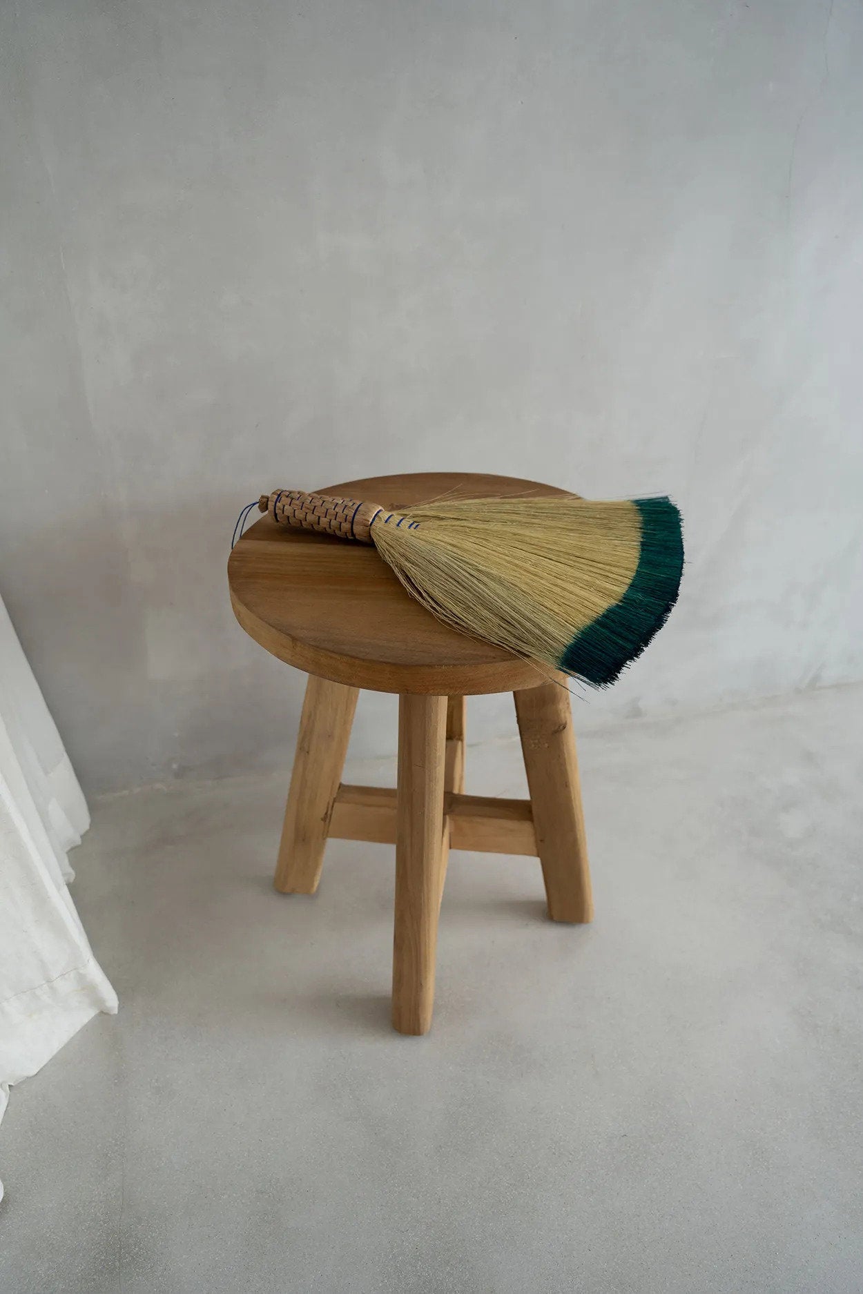 the-sweeping-brush-natural-turquoise
