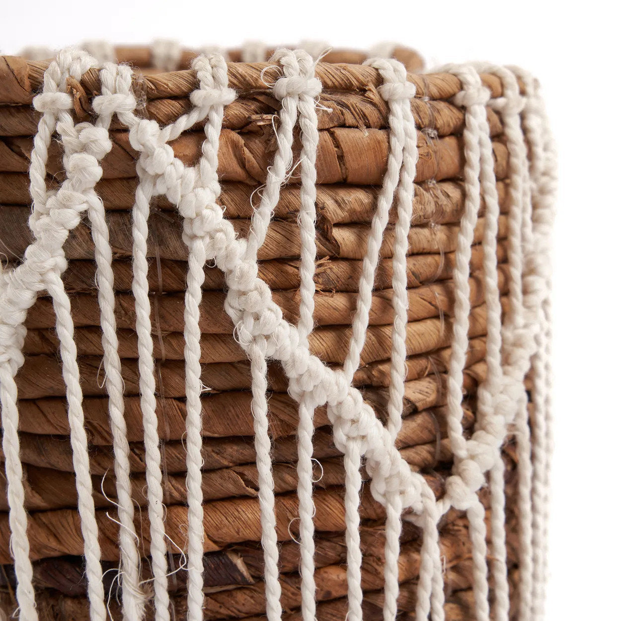 the-macra-mazing-basket-natural-white-s