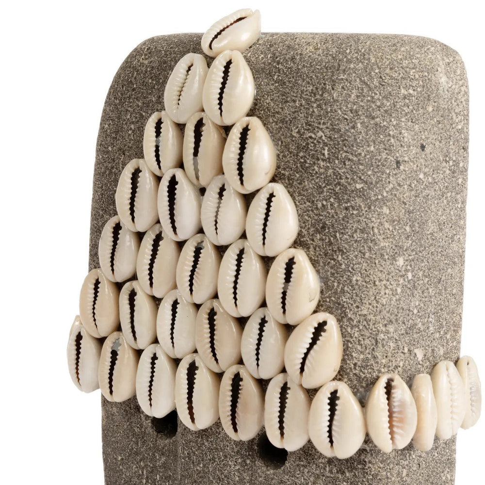 the-sumba-stone-32-on-stand