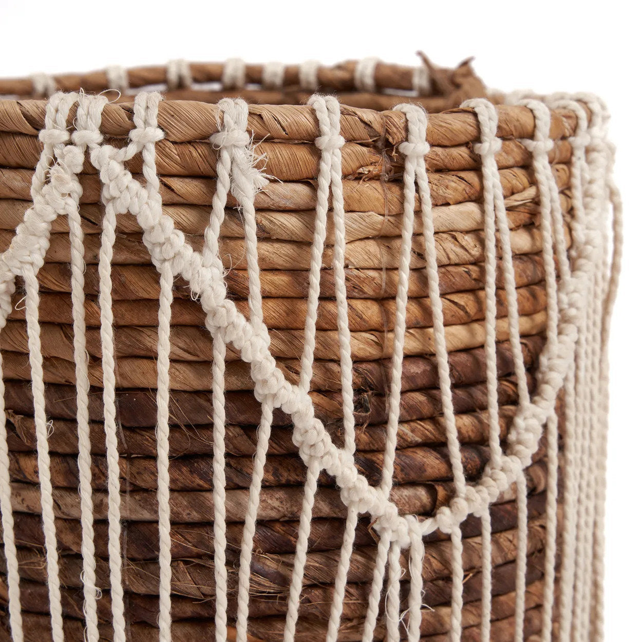 the-macra-mazing-basket-natural-white-l