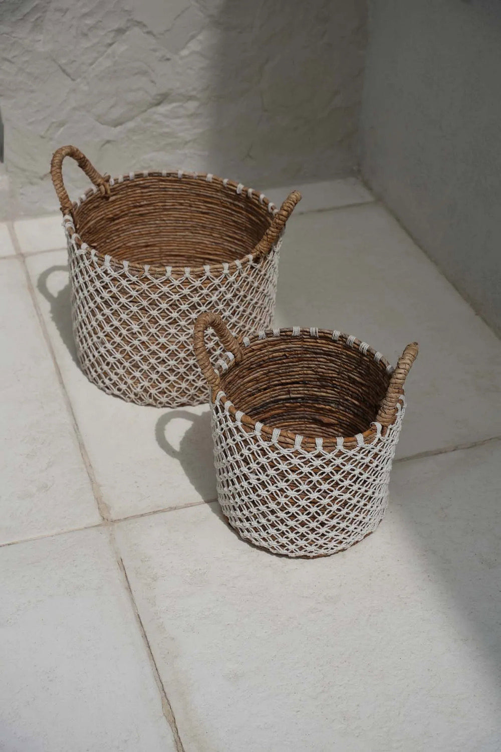 the-crossed-stitched-macrame-basket-m