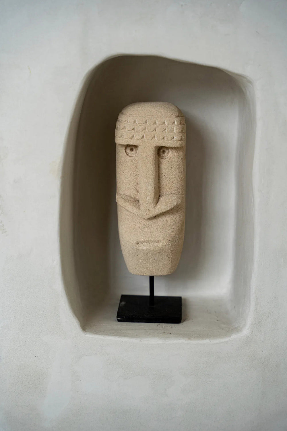 the-sumba-stone-21-on-stand