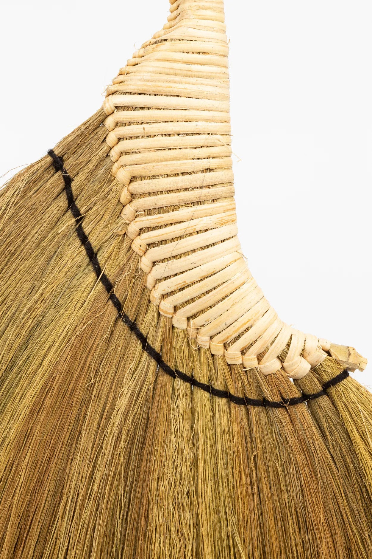 the-rayung-broom-natural