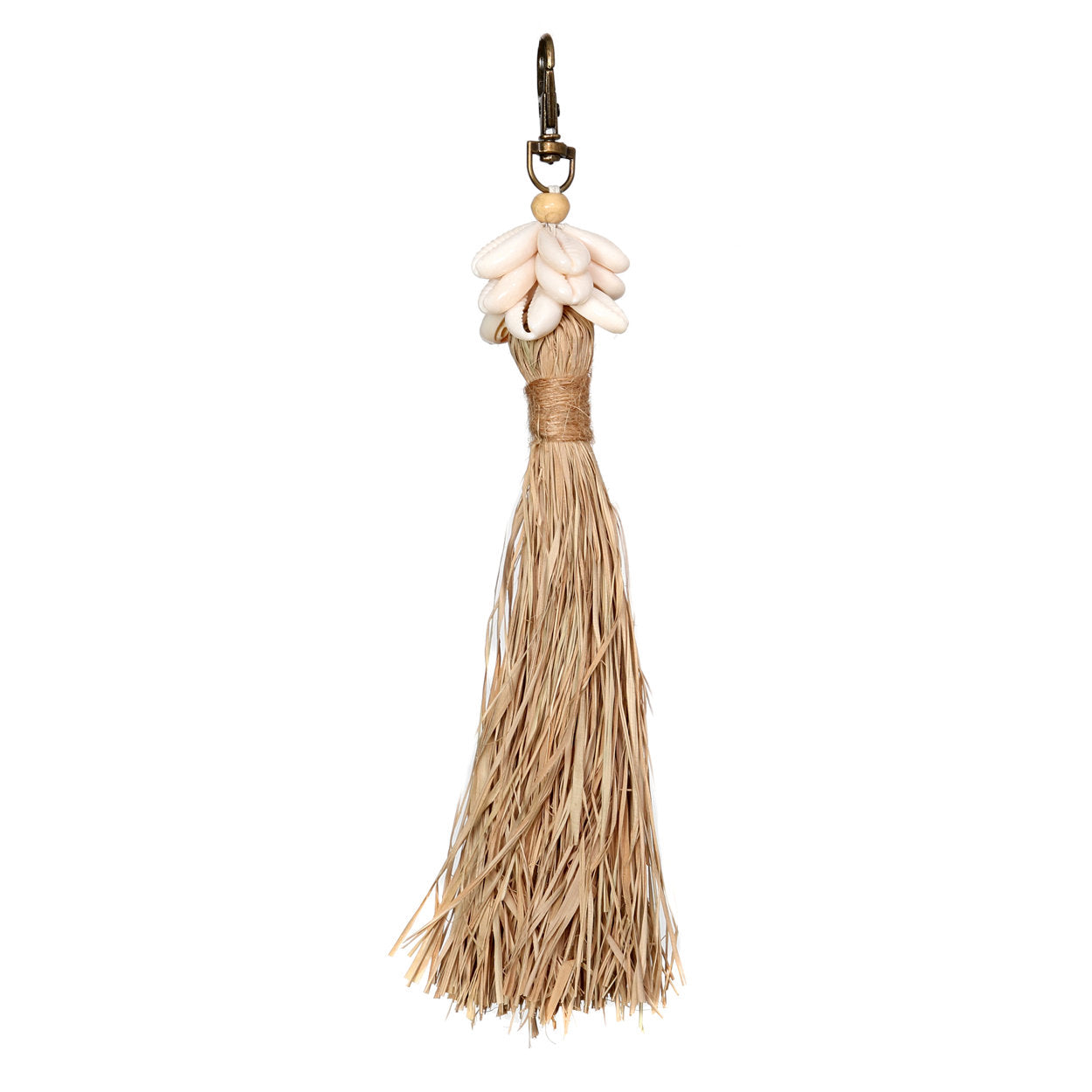 the-raffia-cowrie-shell-keychain