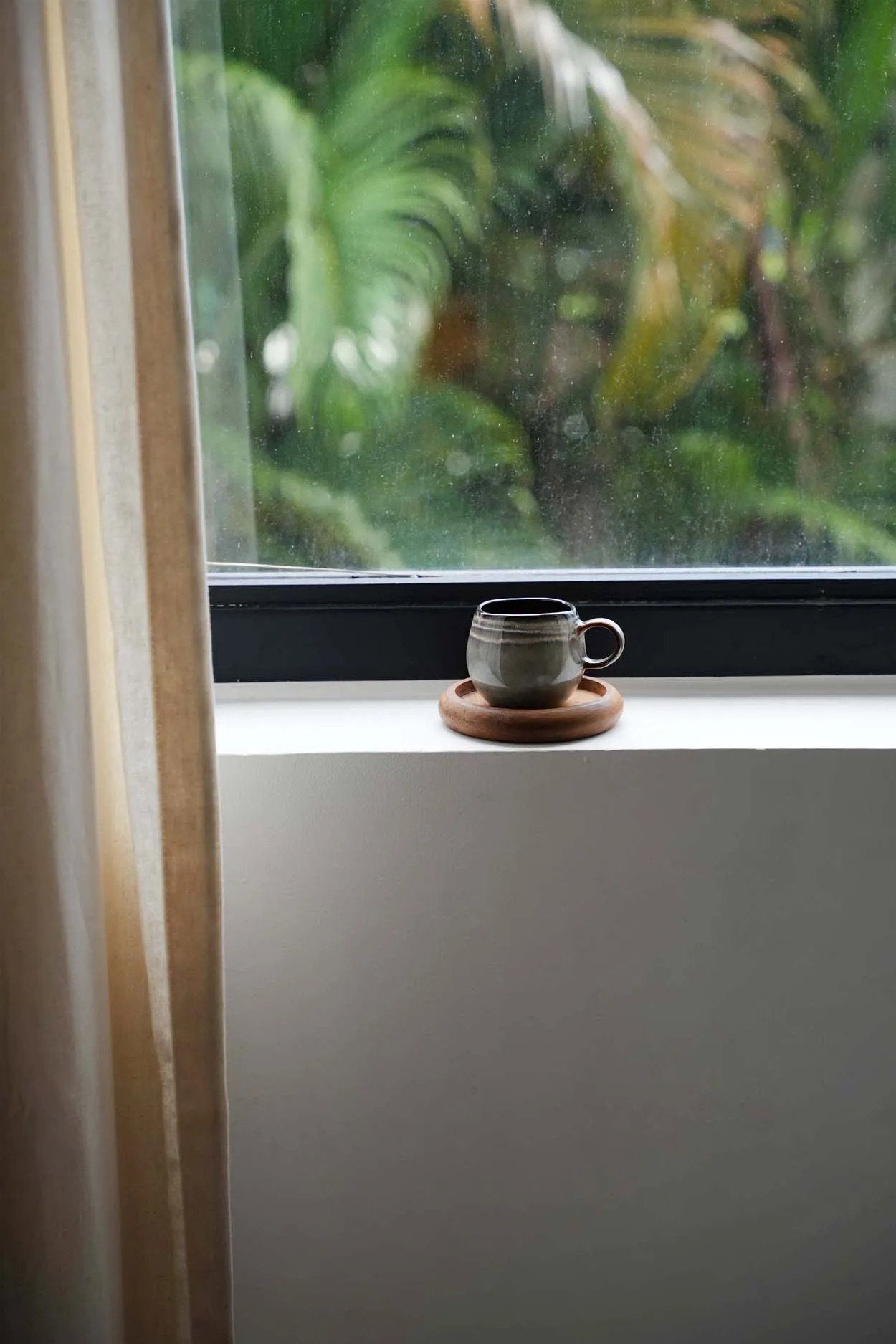 Artisan teak coaster, featuring unique grain patterns and subtle color variations for a one-of-a-kind look.