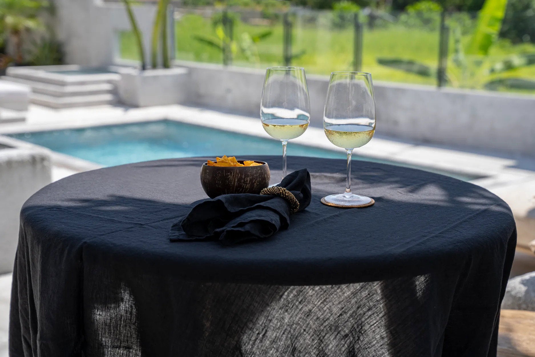 the-beaded-napkin-ring-gold-set-of-4