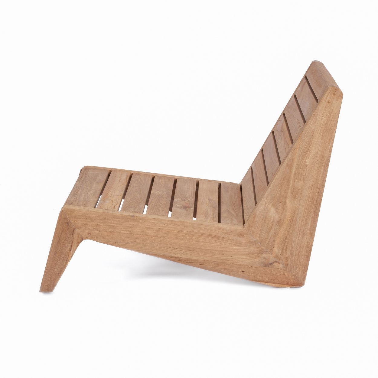 A small teak lounge chair in natural white, shaped for comfort and modern softness
