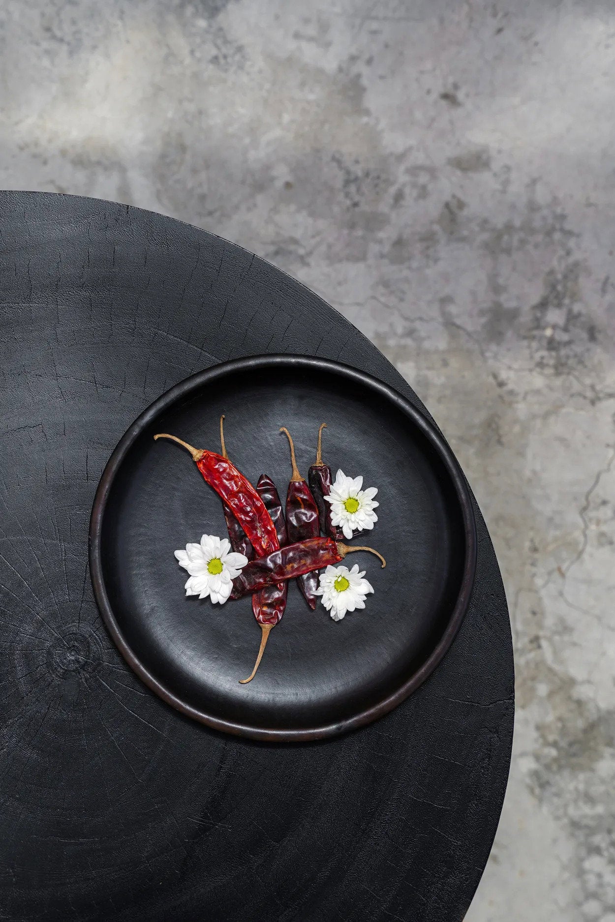 the-burned-classic-plate-black-m