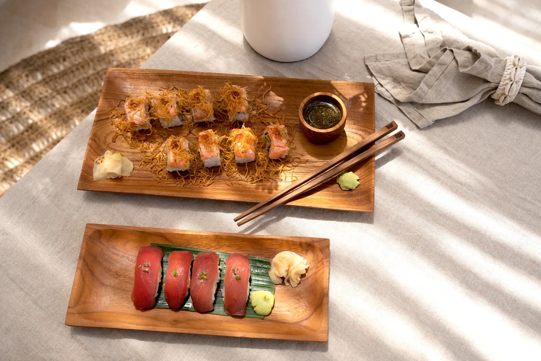 the-teak-root-sushi-plate-l