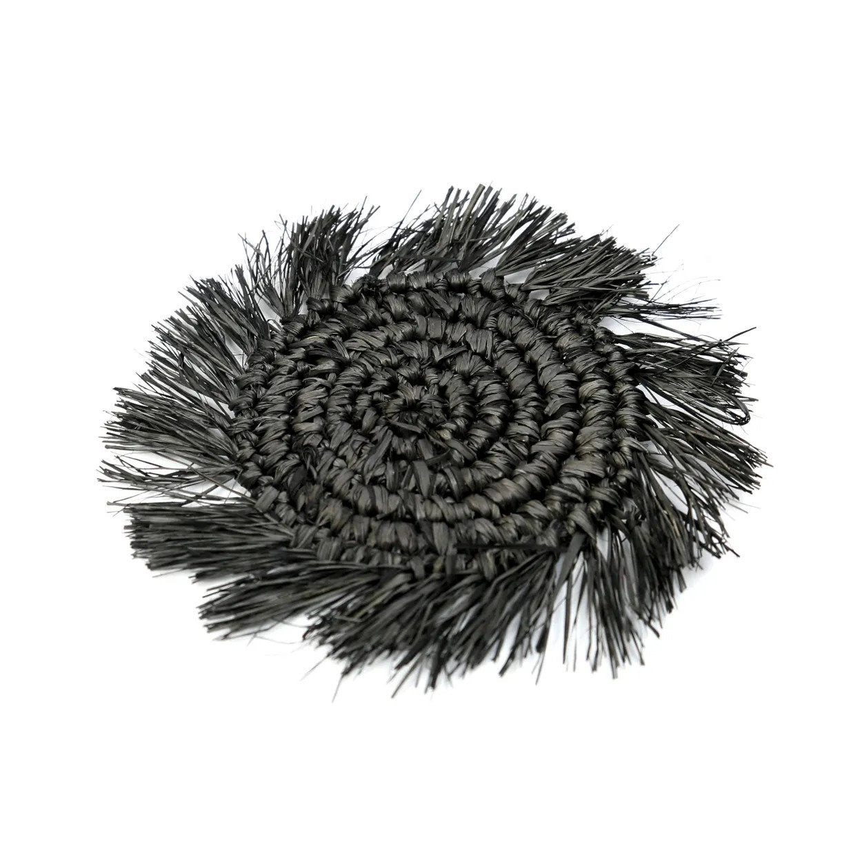 the-fringe-raffia-coaster-black