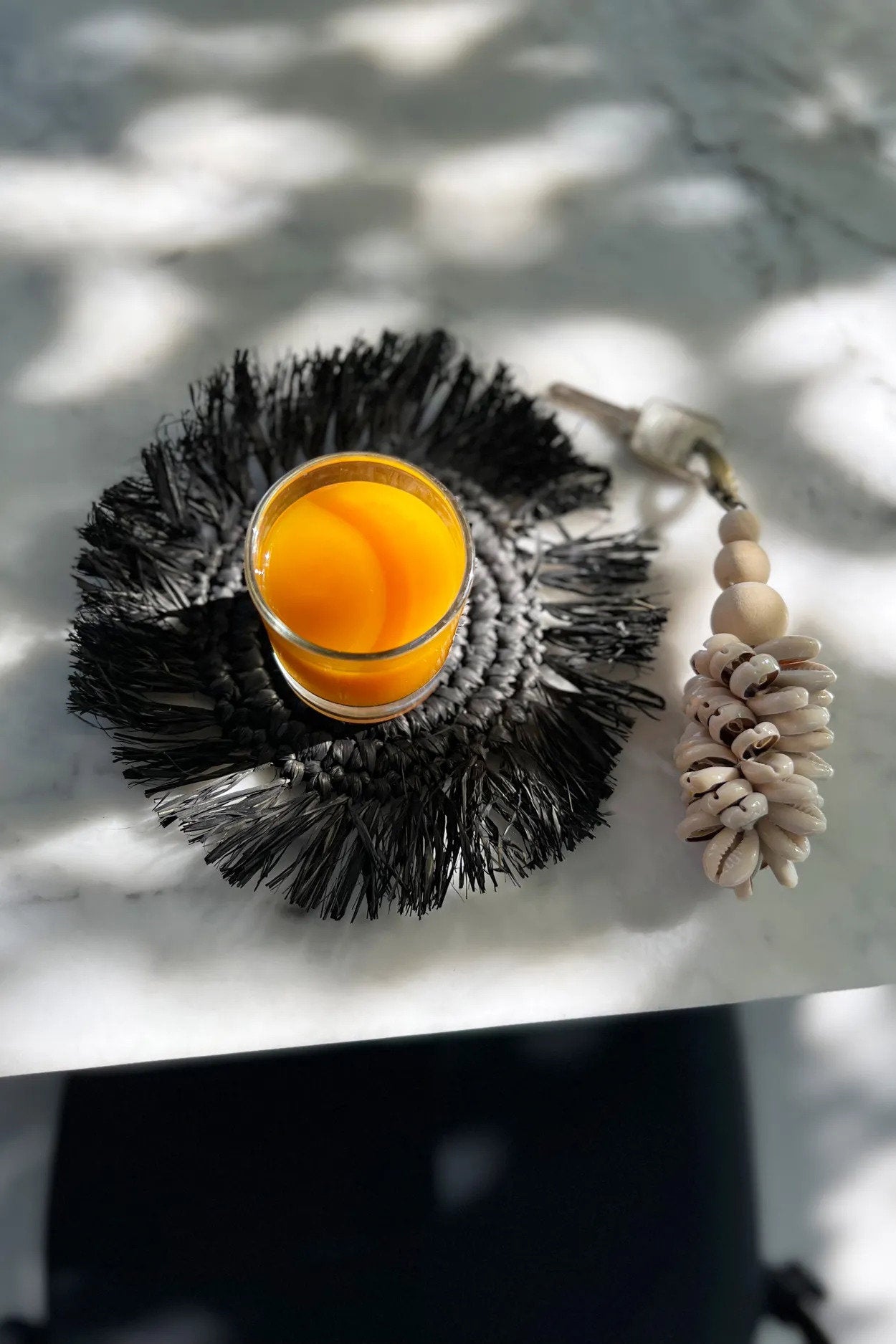 the-fringe-raffia-coaster-black