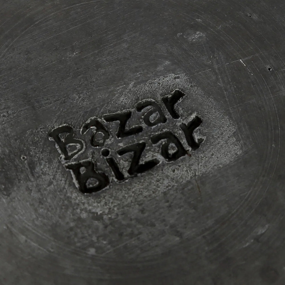 the-burned-pot-black
