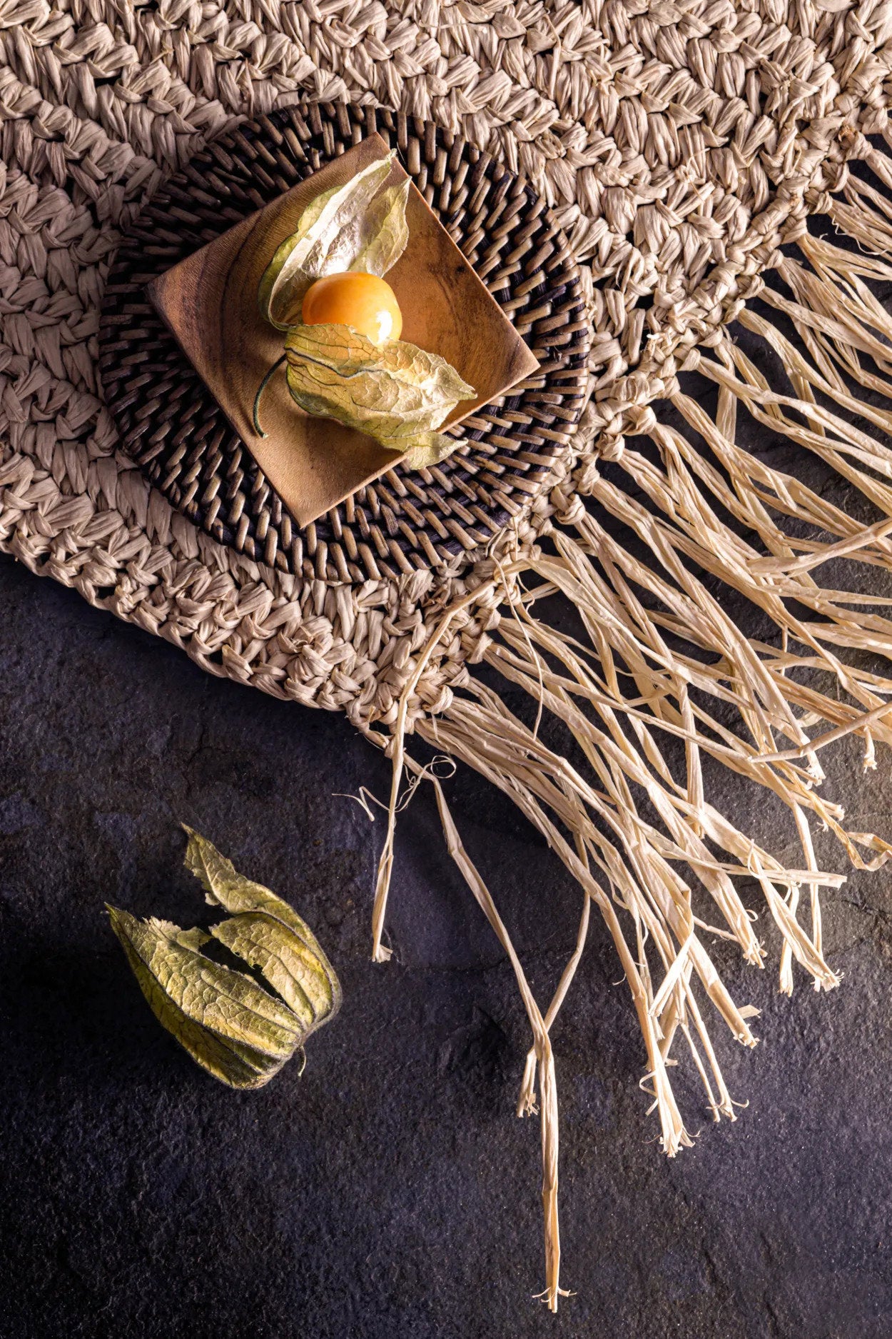 the-teak-root-salt-tray-xs