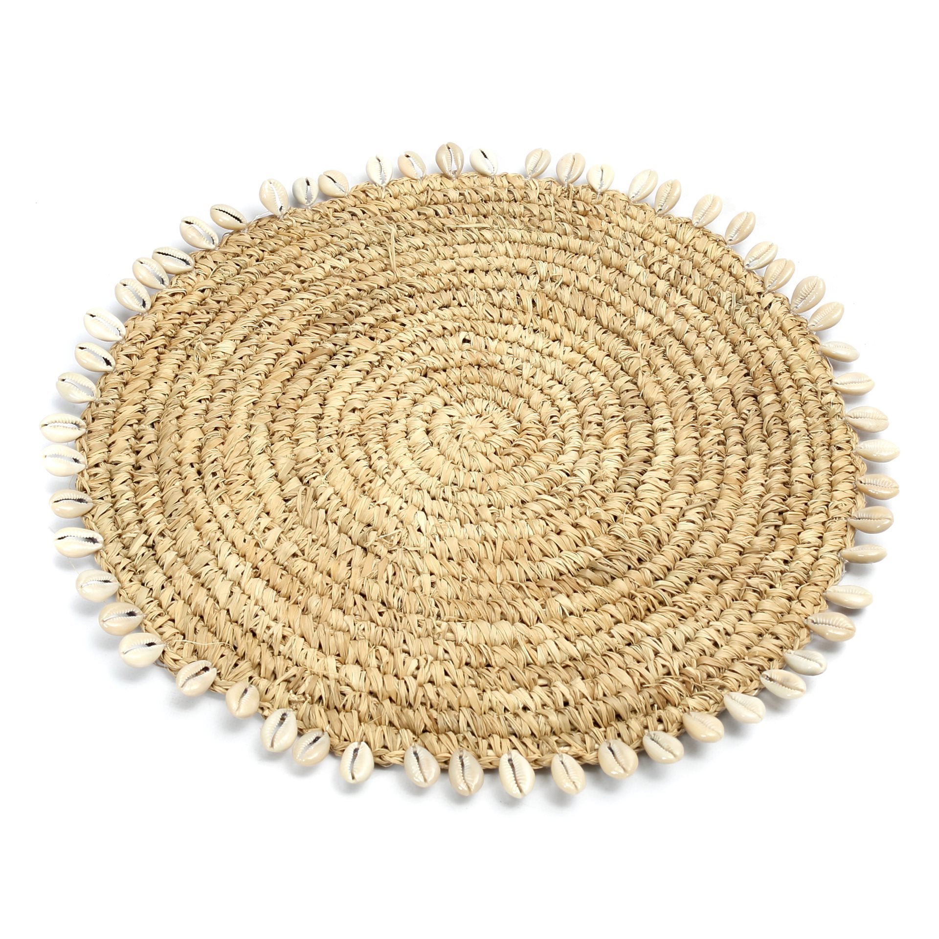 Raffia shell pan coaster, handmade for protecting surfaces while adding boho charm to kitchens and dining tables.