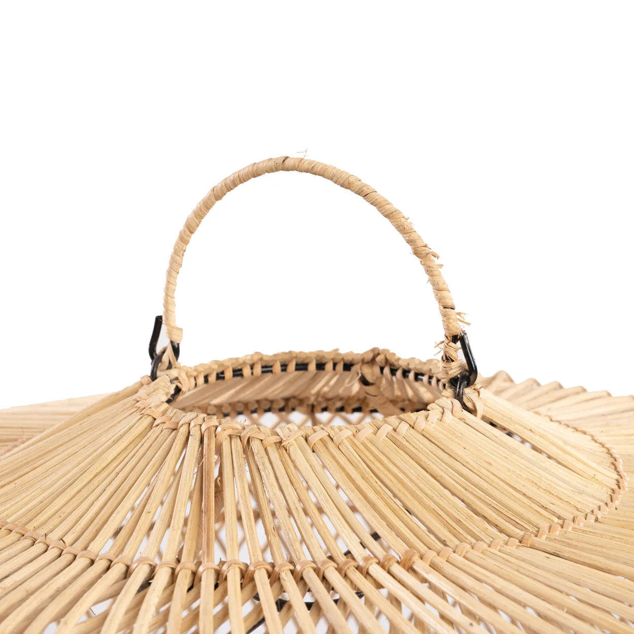 the-batu-bolong-pendant-natural-m