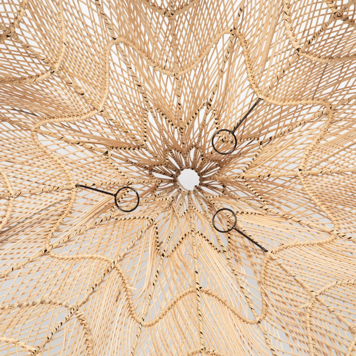 the-whipped-pendant-natural-xl