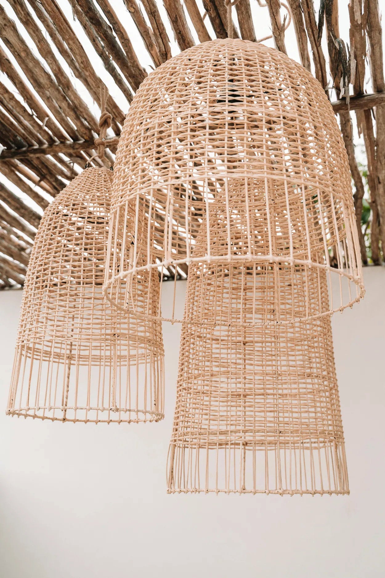 the-elba-pendant-natural-m