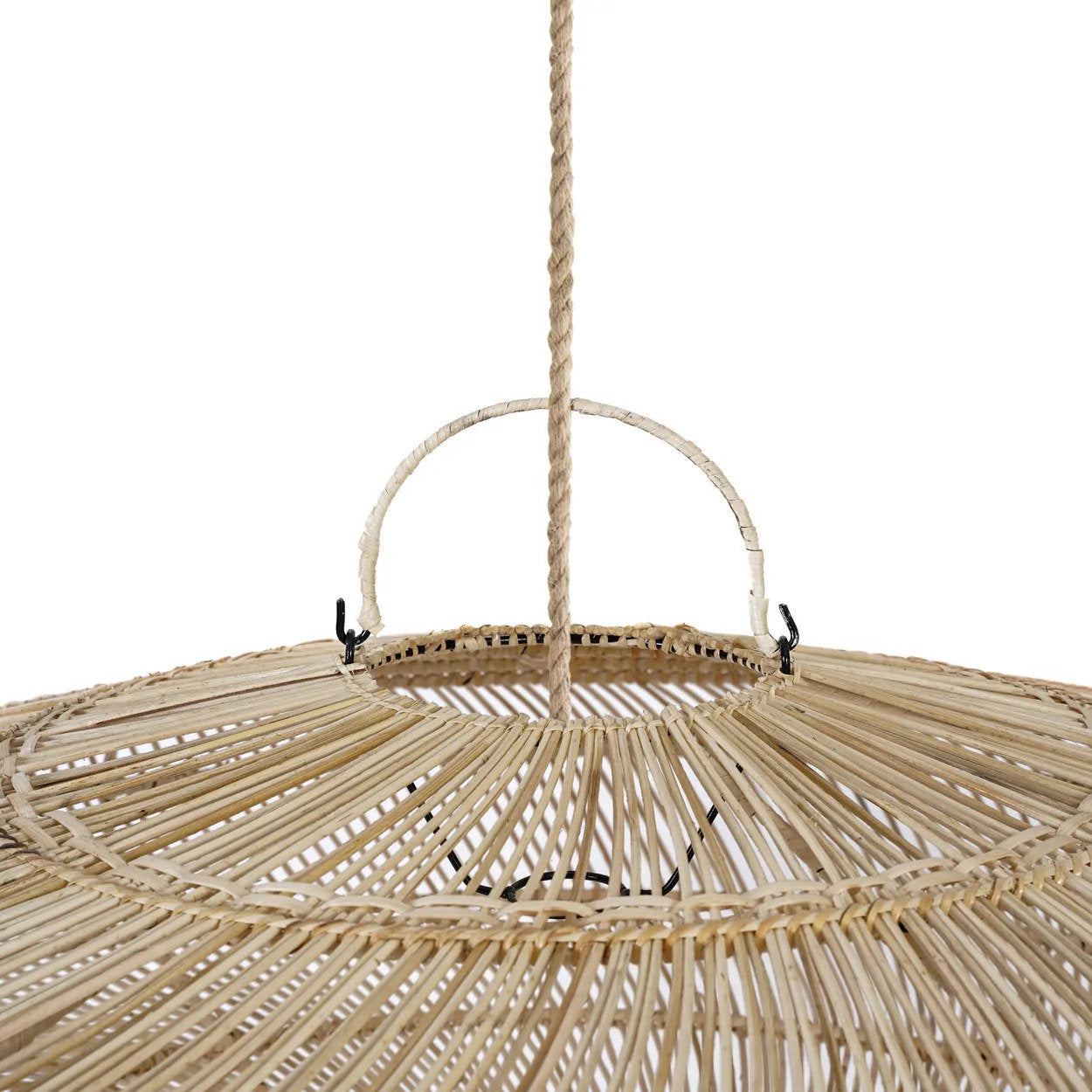 the-macaron-pendant-natural-l