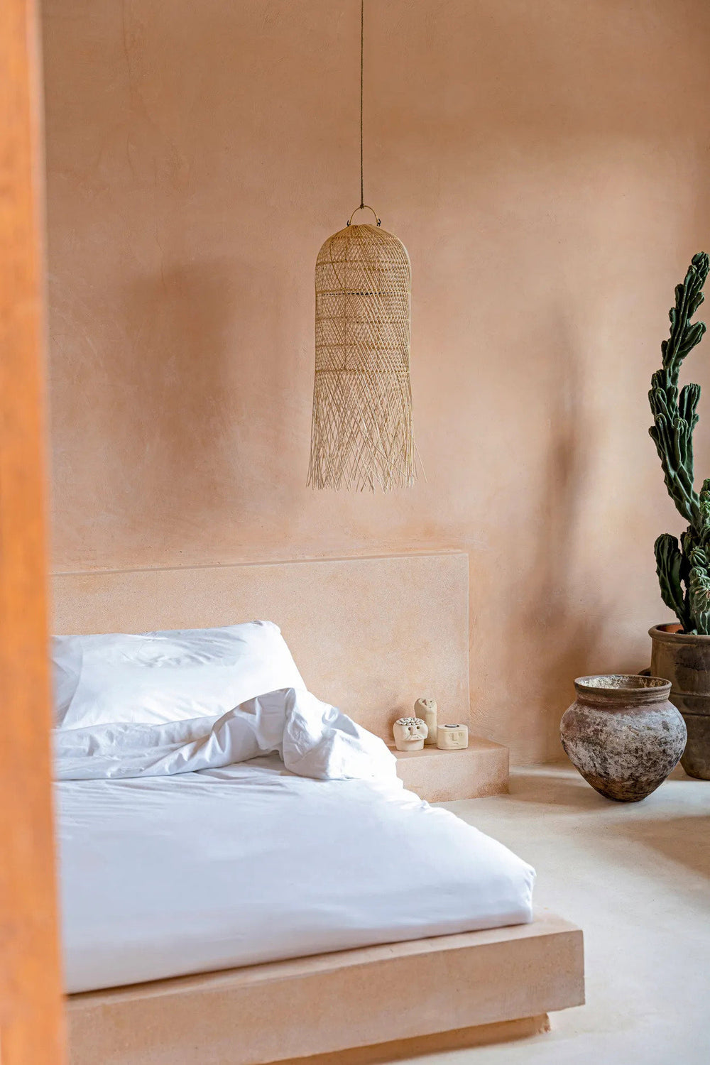 the-squid-pendant-natural-m