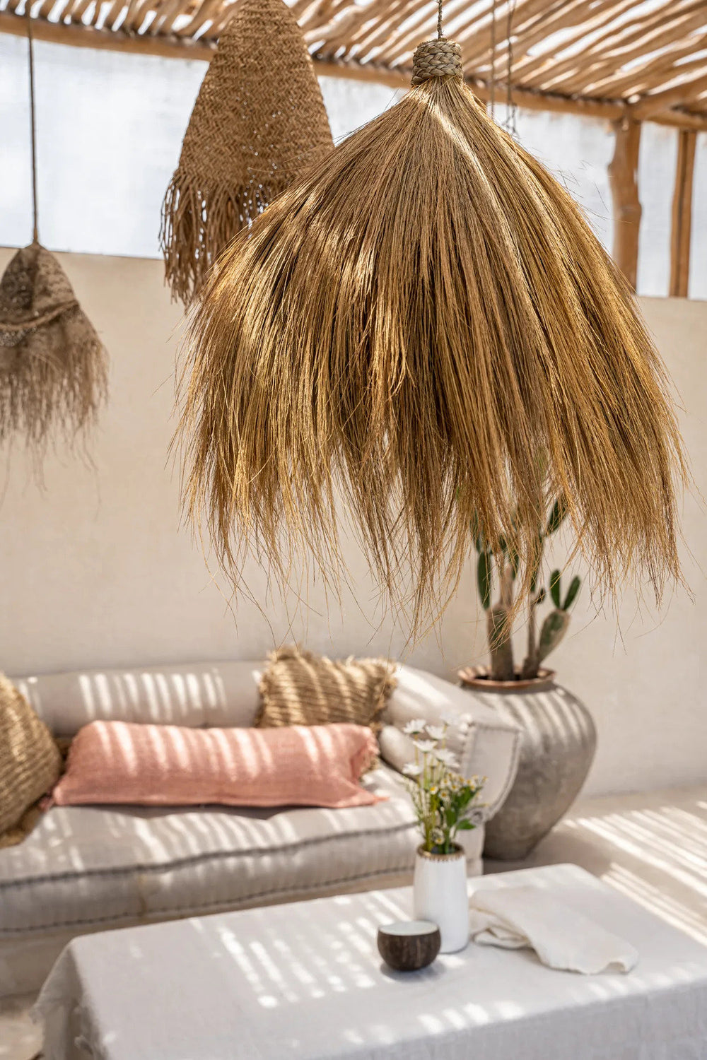 the-rayung-hut-pendant-natural-l