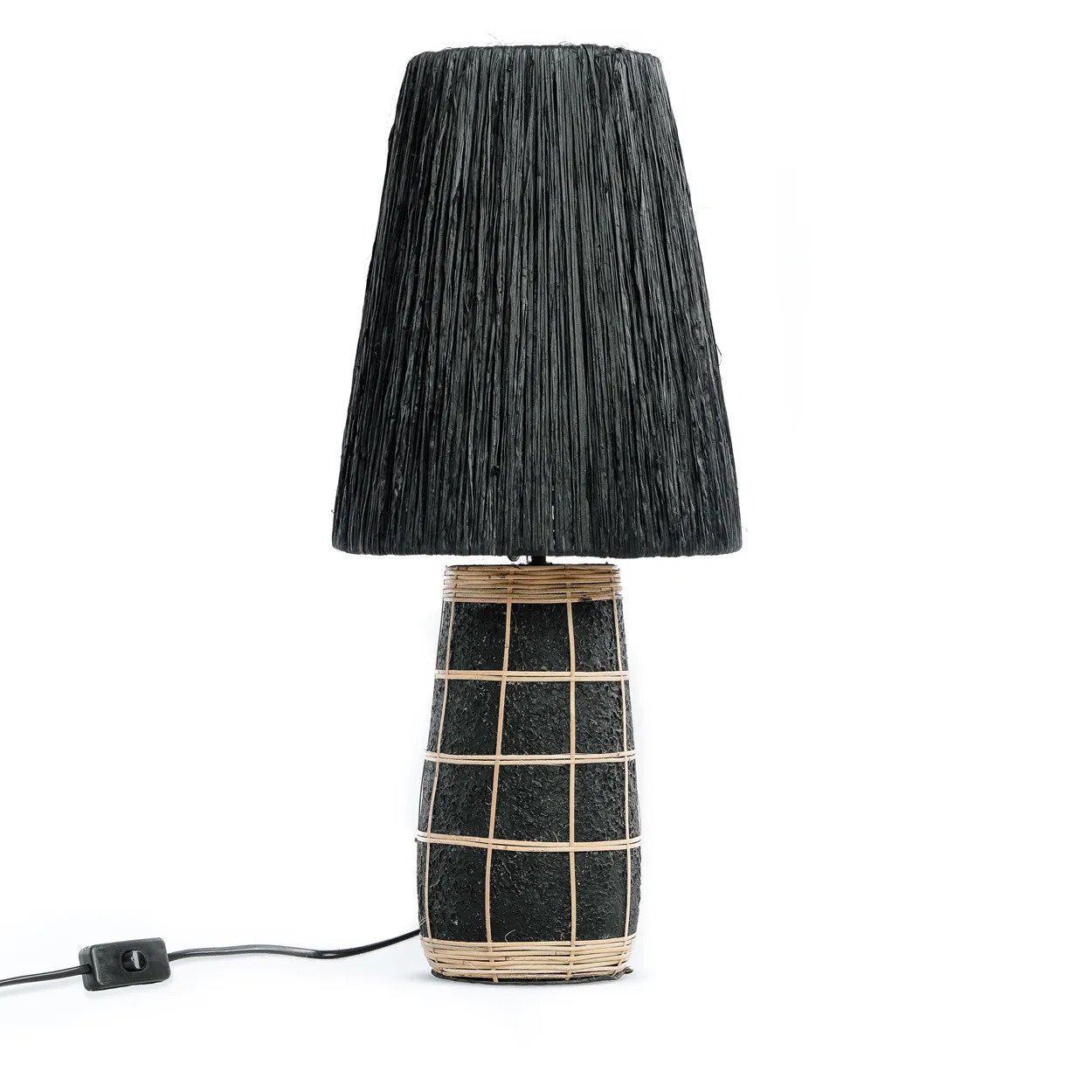 the-naxos-table-lamp-black-natural