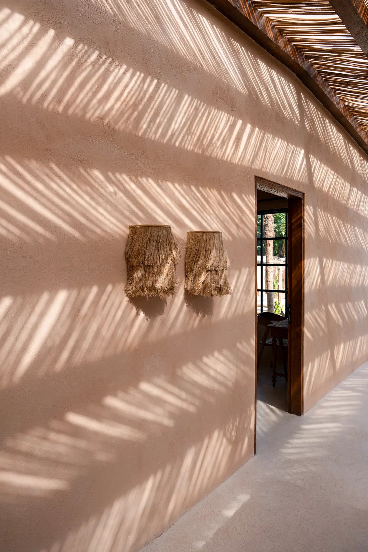 the-abaca-wall-applique-natural-s