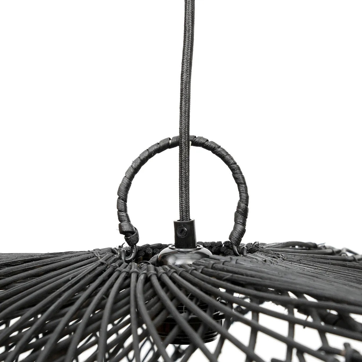 the-chapeau-pendant-black-l