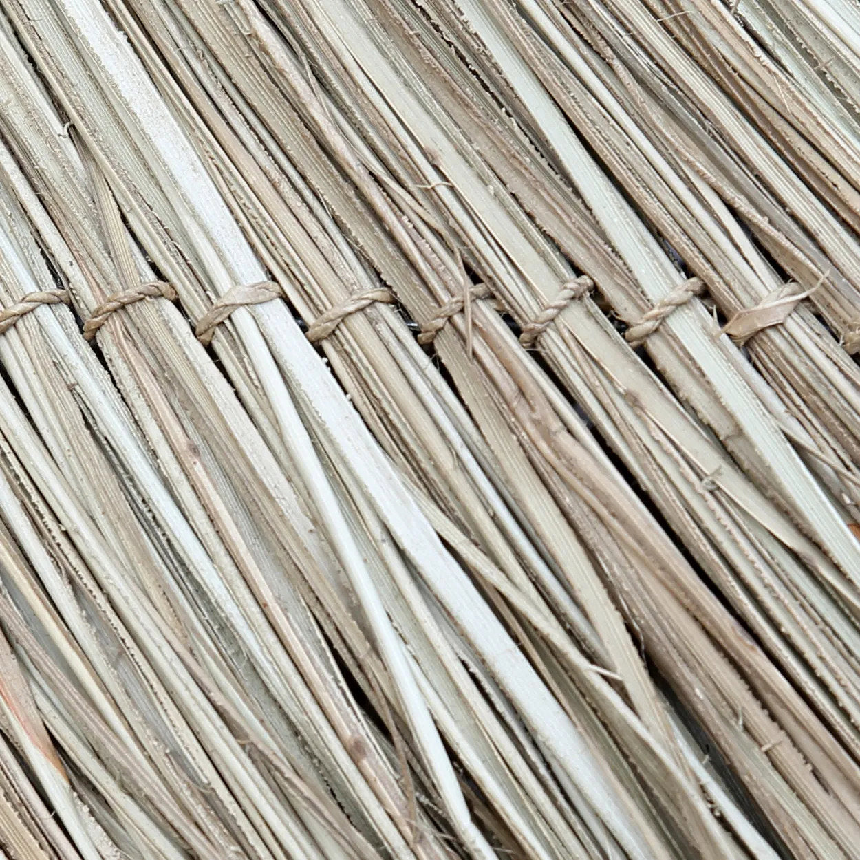 the-wicked-pendant-natural