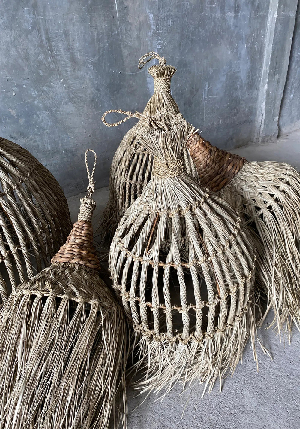 the-guagua-pendant-natural-m