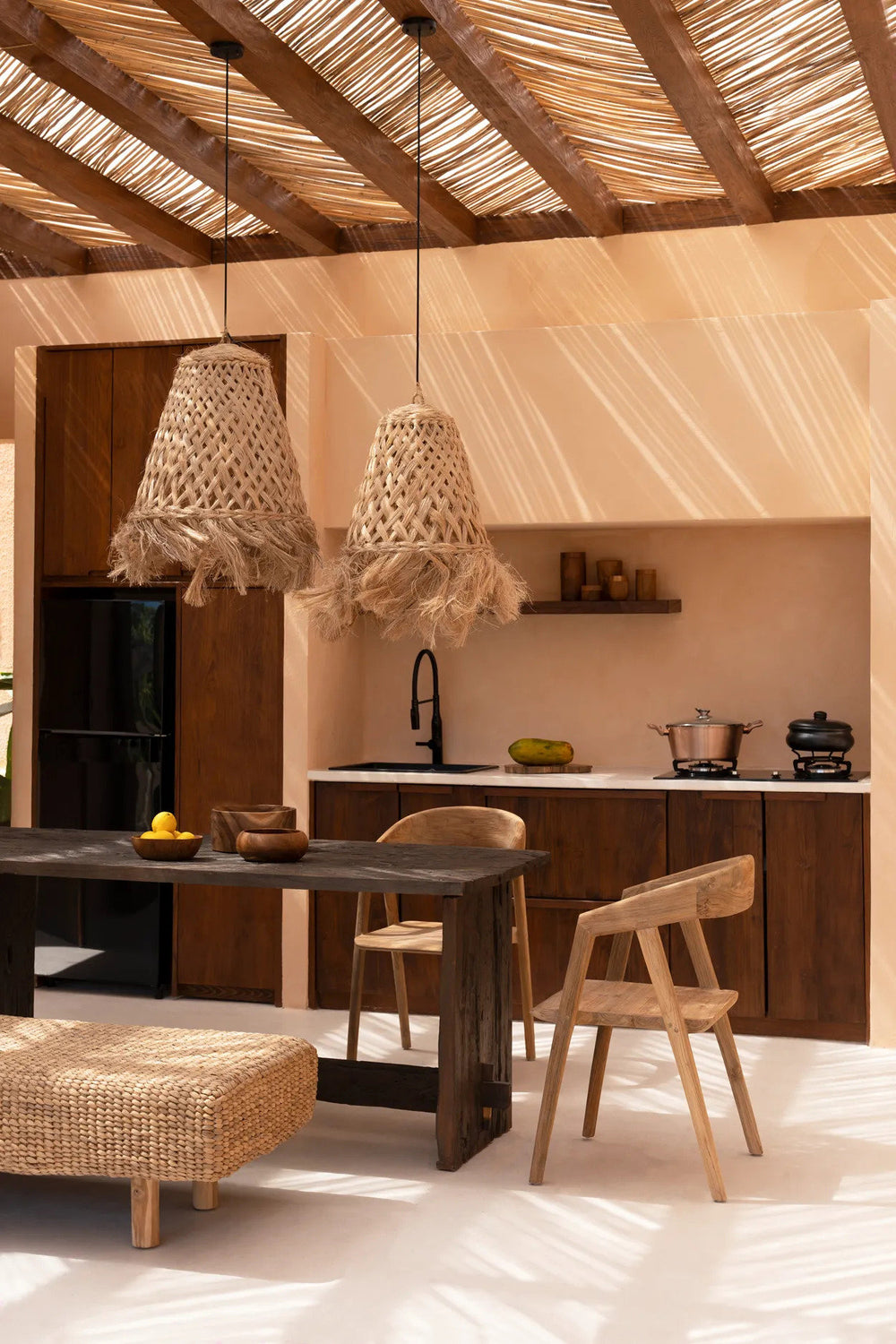 the-abaca-jelly-fish-pendant-natural-s