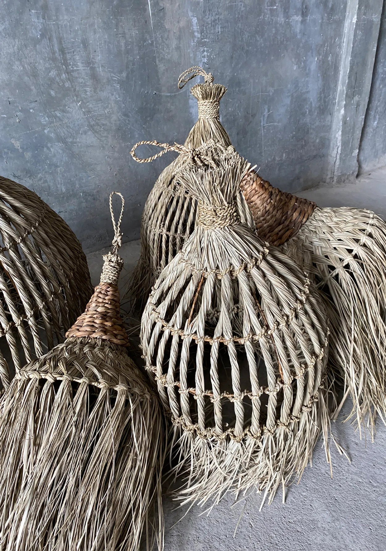 the-guagua-pendant-natural-l