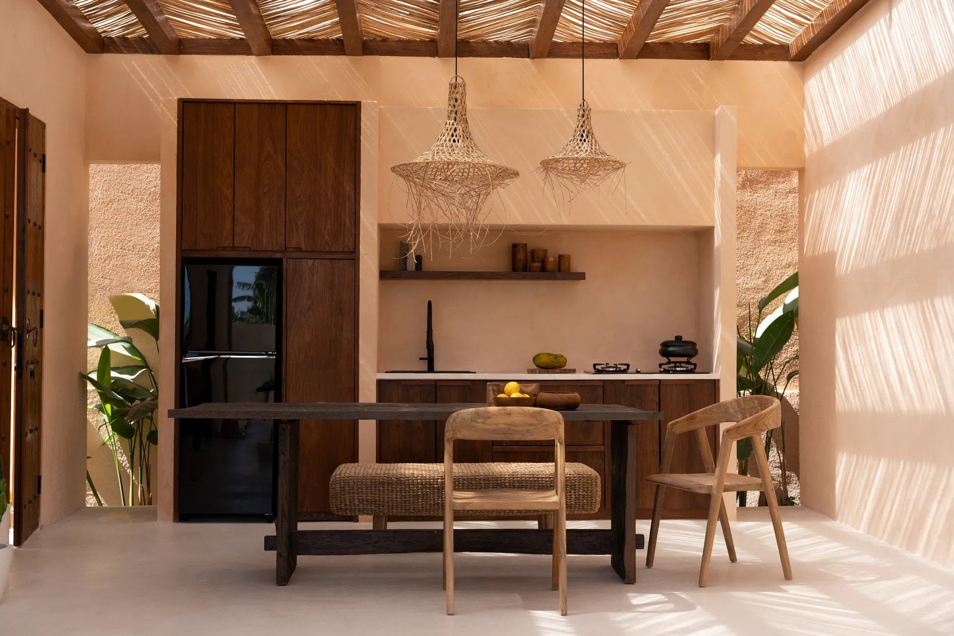 the-mykonos-pendant-natural-m