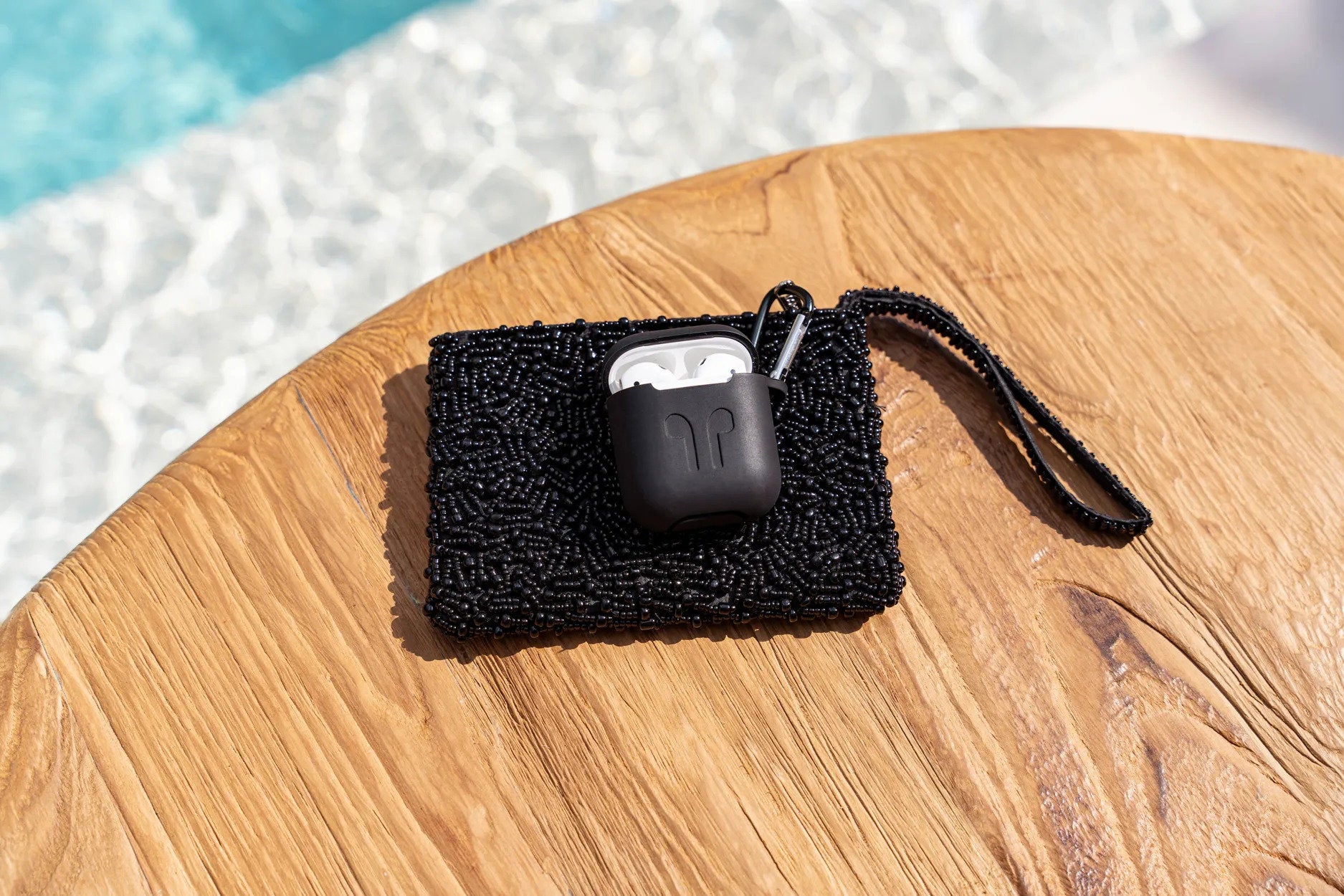 the-black-pearl-wallet