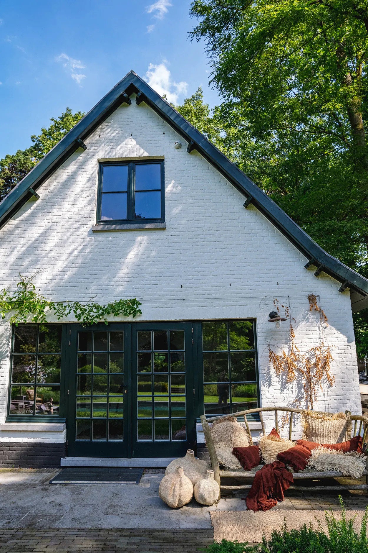 the-oh-my-gee-cushion-cover-burgundy-velvet-30x50