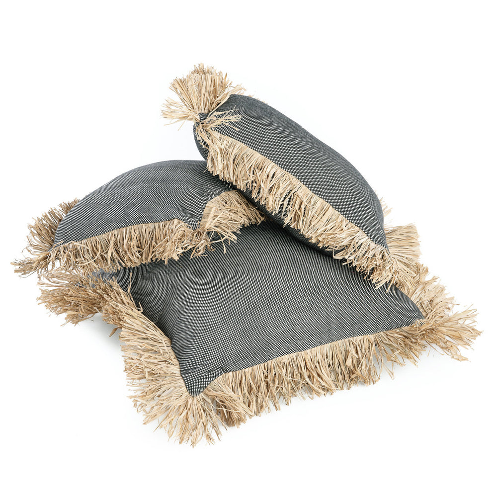 the-cotton-bonita-cushion-cover-natural-black-60x60