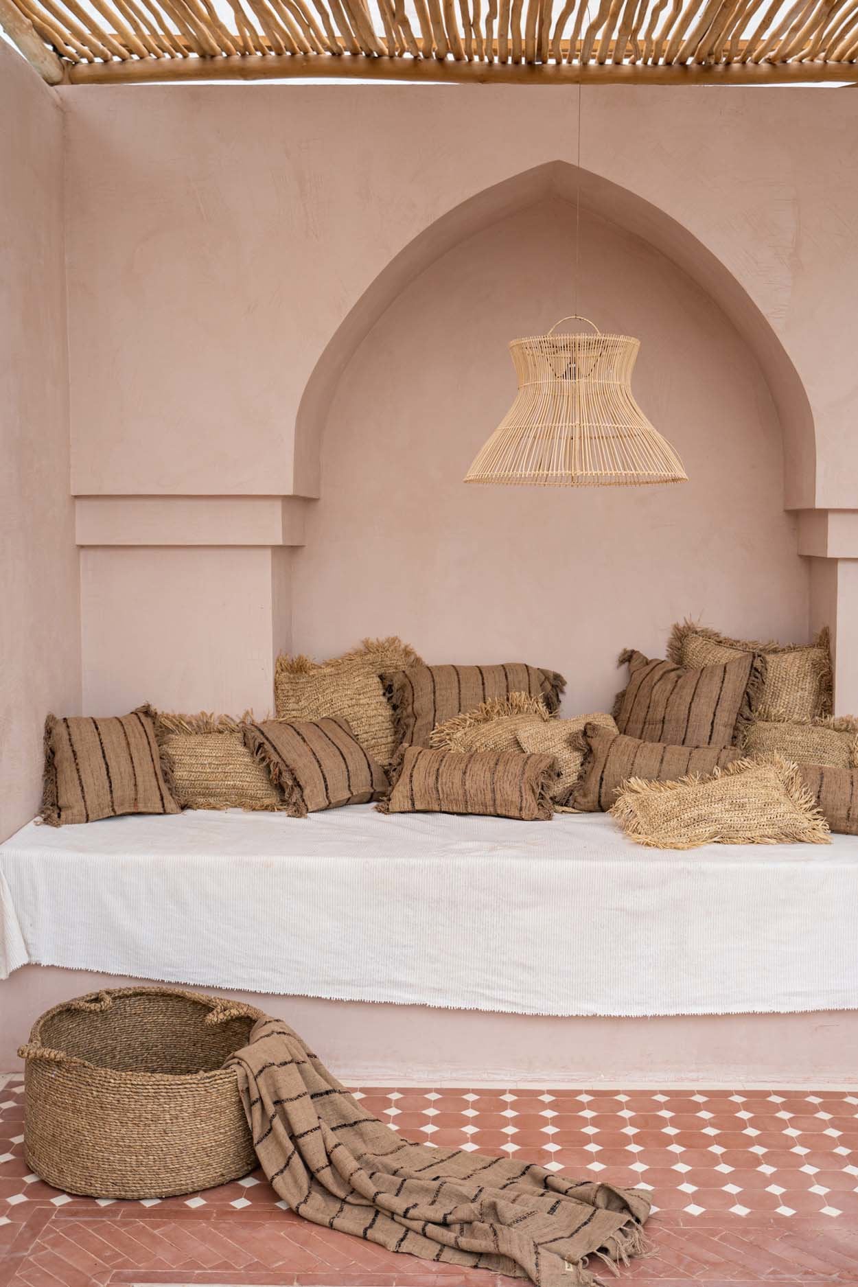 the-sil-vous-plaid-beige-black