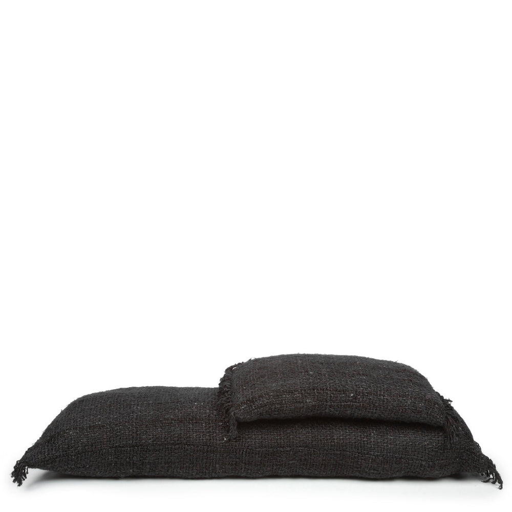 the-oh-my-gee-cushion-cover-black-navy-30x50