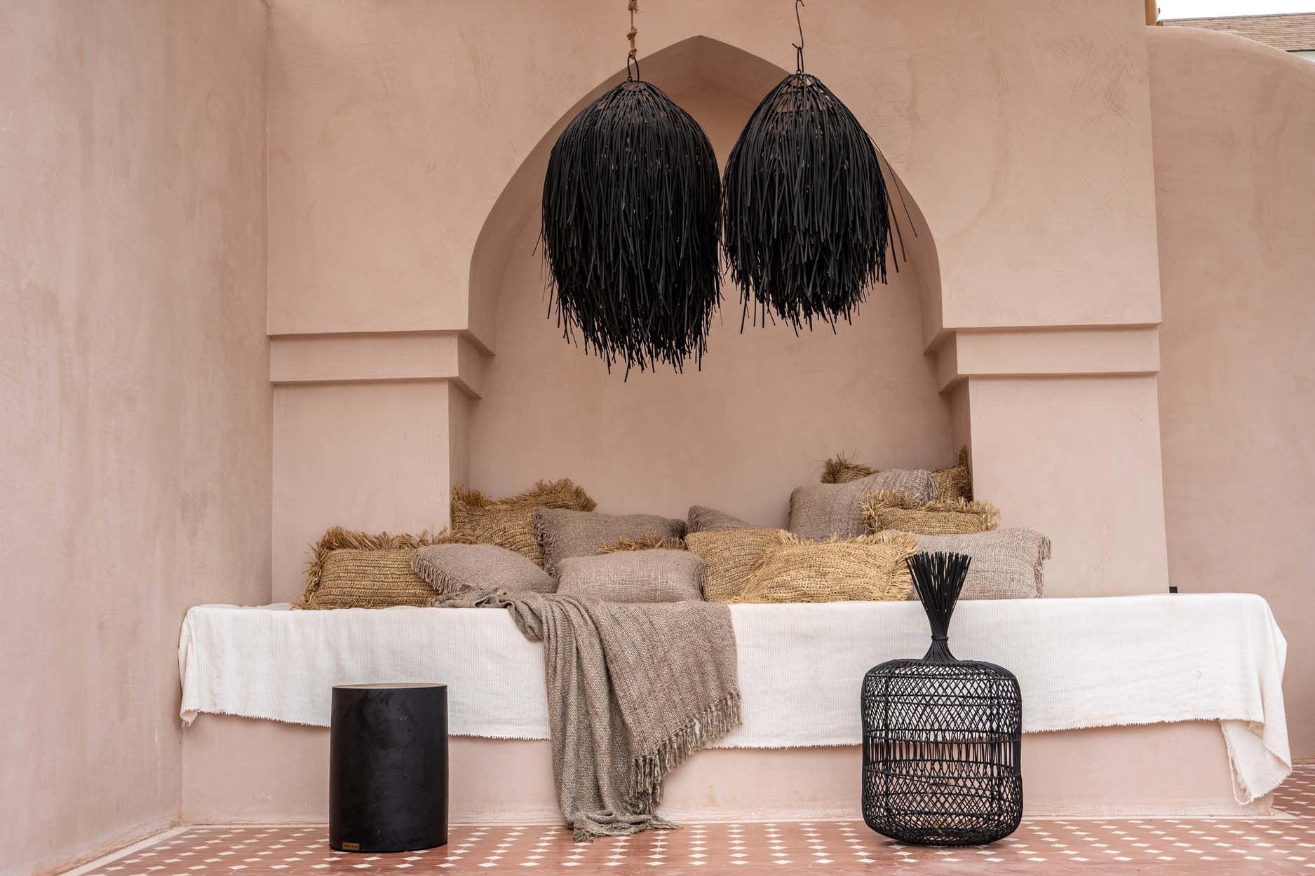 the-oh-my-gee-cushion-cover-pearl-grey-30x50