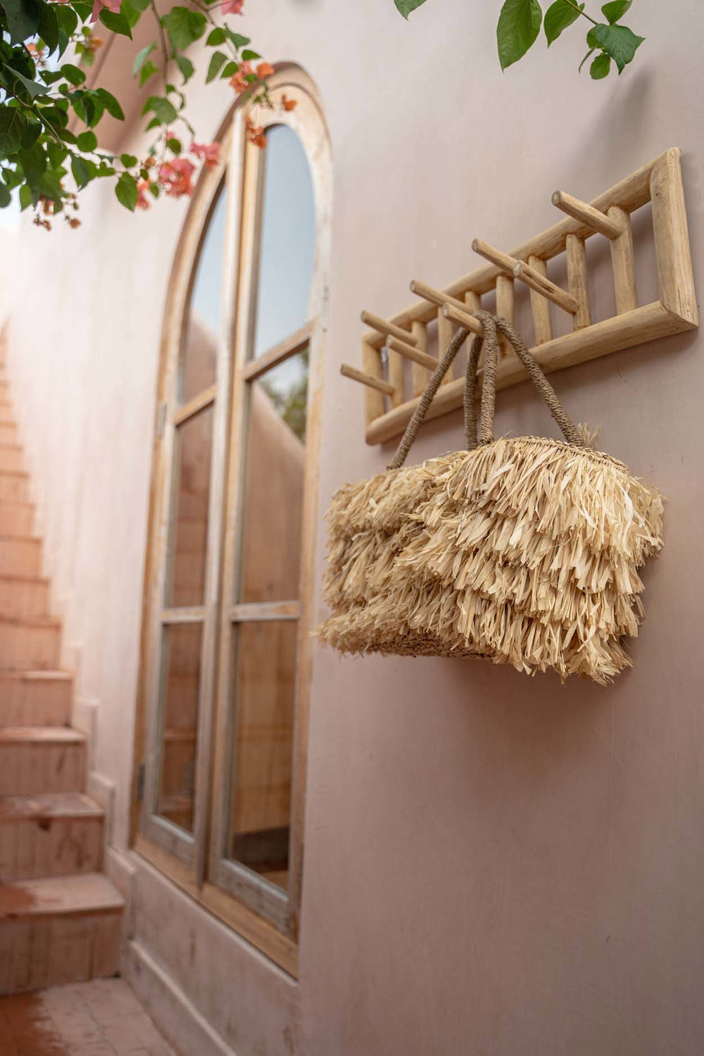 the-island-cloth-hanger-natural