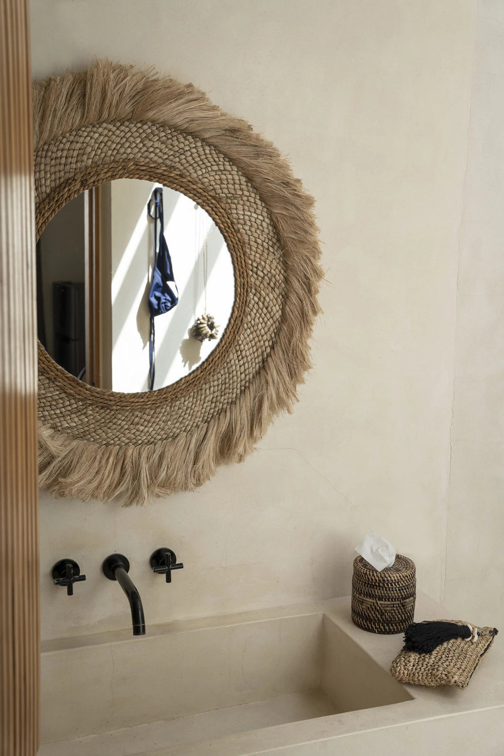 the-colonial-tissue-box-natural-brown